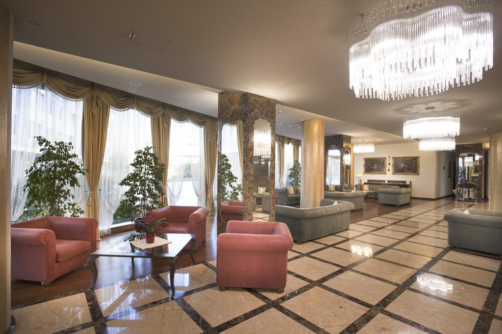 Hotel Calissano Alba  Exteriér fotografie